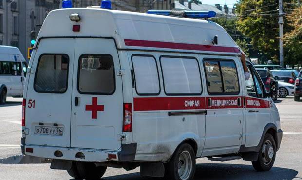 Воронежскому фельдшеру пригрозили уголовным делом за жалобу на нехватку средств защиты - og.ru - Воронежская обл.
