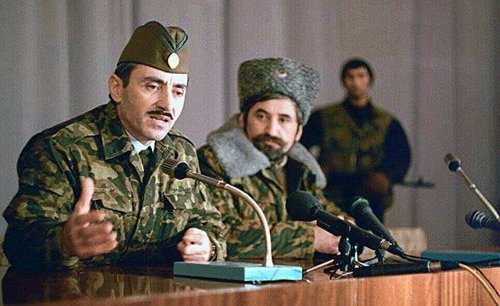 Иосиф Сталин - Никита Хрущев - Джохар Дудаев - Anadolu (Турция): Джохар Дудаев — символ борьбы за независимость Чечни - inosmi.ru - Турция - респ. Чечня
