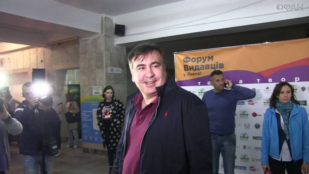 Владимир Зеленский - Михаил Саакашвили - Зеленскому припомнили шутку про «нерастаможенного украинца» Саакашвили - riafan.ru - Москва - Украина - Грузия - Одесская обл.