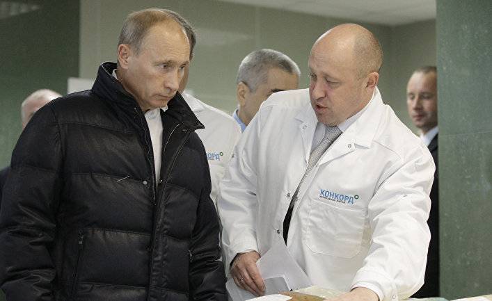 Владимир Путин - Евгений Пригожин - Asharq Al-Awsat - Asharq Al-Awsat (Саудовская Аравия): то, что Путин хотел сказать Асаду, озвучил его повар-миллиардер - inosmi.ru - Сирия - Саудовская Аравия