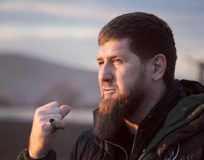 Рамзан Кадыров - «В жизни ее не бывает»: Кадыров смутился при вопросе о первой любви - vm.ru - респ. Чечня