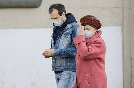 Владимир Бурматов - Анна Попова - Михаил Мурашко - Бурматов просит ввести обезвреживание масок в составе бытового мусора - pnp.ru
