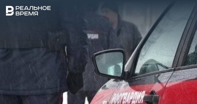 В Казани росгвардеец задержал водителя, повредившего несколько машин - realnoevremya.ru - Казань