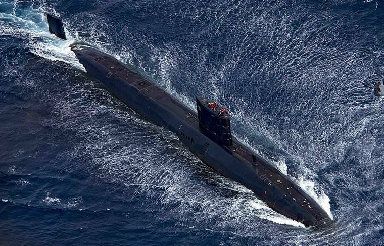 Командира британской подлодки заподозрили в организации тусовки в карантин - news.ru - Великобритания