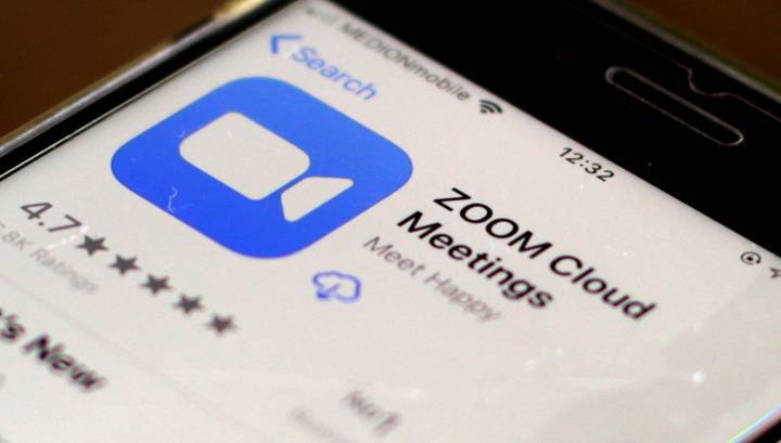 Эксперты по кибербезопасности советуют отказаться от Zoom - vesti.ru
