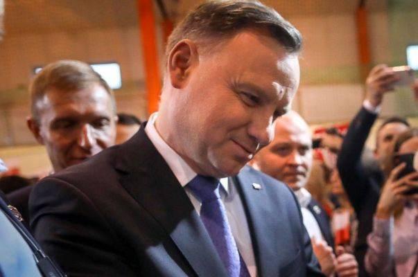 70% поляков считают, что выборы президента признают недействительными - eadaily.com - Польша - Варшава