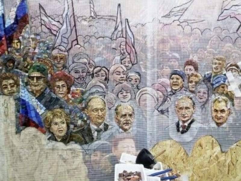 Сергей Шойгу - Владимир Путин - Иосиф Сталин - Леонид Калинин - В РПЦ отреагировали на мозаику с Путиным и Шойгу в главном храме армии - dayonline.ru - Россия