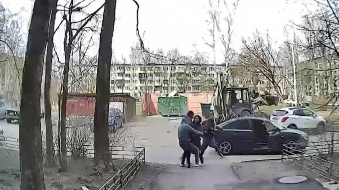 Похитителя девушки на Тельмана выдворят из России - piter.tv - Россия - Санкт-Петербург