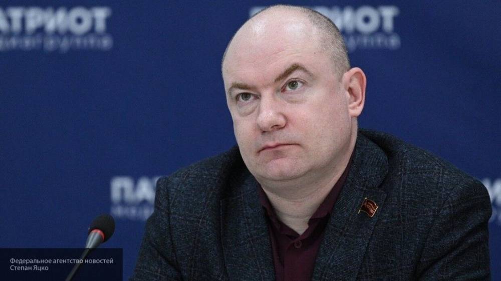 Сергей Малинкович - Малинкович призвал проверить декларации чиновников после скандала с КПРФ в Башкирии - polit.info - Россия - Башкирия - Санкт-Петербург