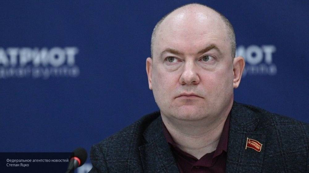 Сергей Малинкович - Малинкович поставил под сомнение достоверность деклараций о доходах членов КПРФ - inforeactor.ru - Россия - Башкирия - Санкт-Петербург