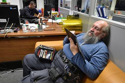 Анатолий Вассерман - Борис Корчевников - Давший обет целомудрия Вассерман вспомнил о любви всей жизни - lenta.ru - Россия
