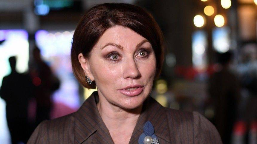 Анна Семенович - Роза Сябитова - «Путь к одиночеству»: Сябитова оценила слова Семенович о важности заработка мужчин - 5-tv.ru