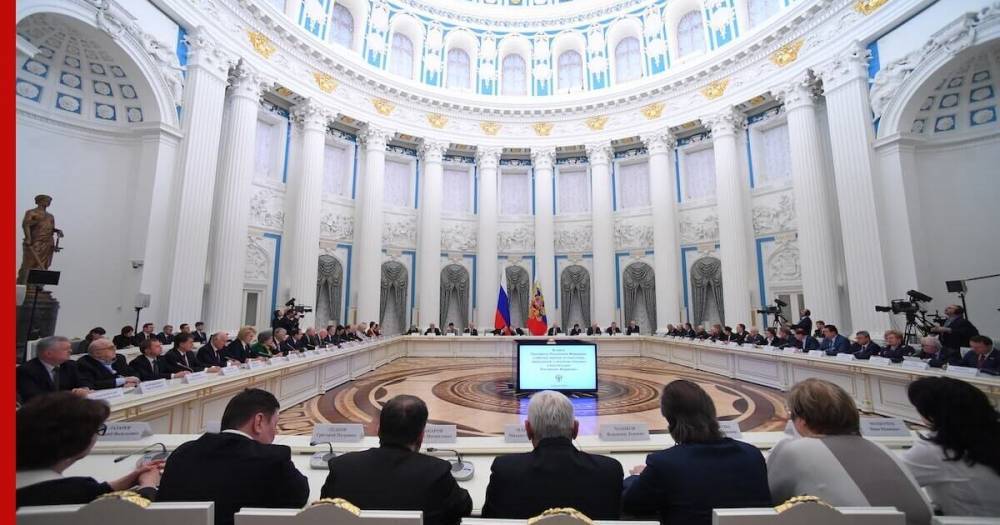 Михаил Мишустин - Кабмин одобрил законопроект о запрете блокировки счетов в банке без причин - profile.ru - Россия