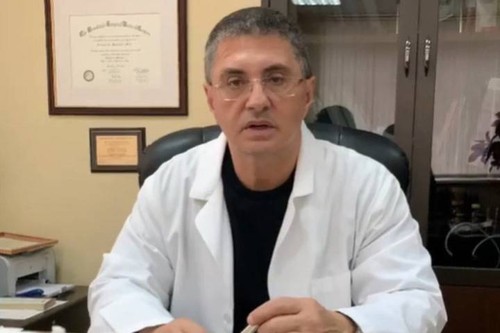 Александр Мясников - Доктор Мясников сравнил количество погибших от коронавируса и других инфекций - mk.ru