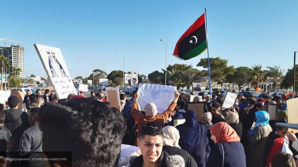 Агила Салех - Жители Бенгази показали поддержку ЛНА, выйдя на митинг - politros.com - Сирия - Анкара - Ливия - Бенгази