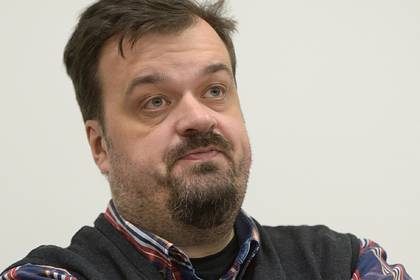 Владимир Соловьев - Василий Уткин - Уткин ответил пригрозившему ему расправой Соловьеву и предрек ему инсульт - novostidnya24.ru - Россия