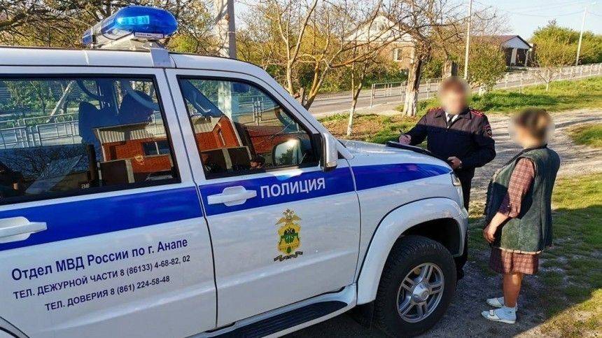 Видео: Женщина привязала собаку к машине и протащила по дороге (18+) - 5-tv.ru - Анапа - Краснодарский край