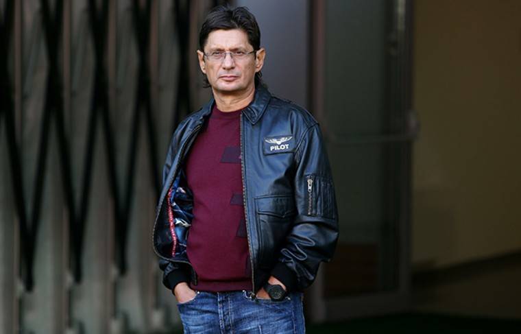 Василий Уткин - «Его окружают подхалимы»: Уткин назвал слабую сторону Федуна - news.ru