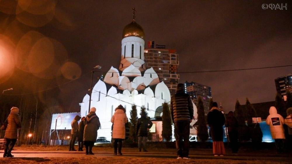 Валерий Рязанский - Пенсионерам могут разрешить гулять во дворах по очереди - riafan.ru - Москва - Россия - Китай - США - Ухань