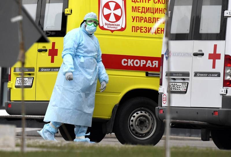 В России поставлен суточный рекорд по числу заболевших COVID-19 - tvc.ru - Москва - Россия - Уральск - округ Южный