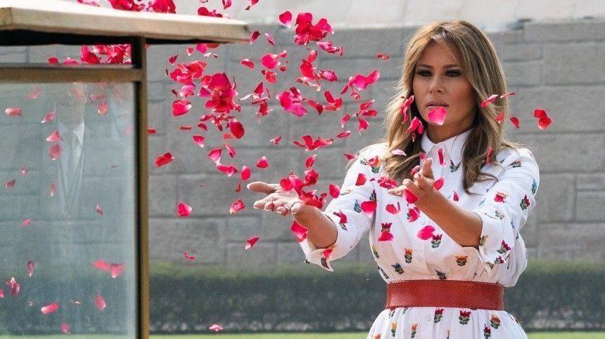 Дональд Трамп - Мелания Трамп - Первой леди США—50 лет: Как Мелания отбила Трампа у красивой миллиардерши и прославилась на весь мир - 5-tv.ru - США