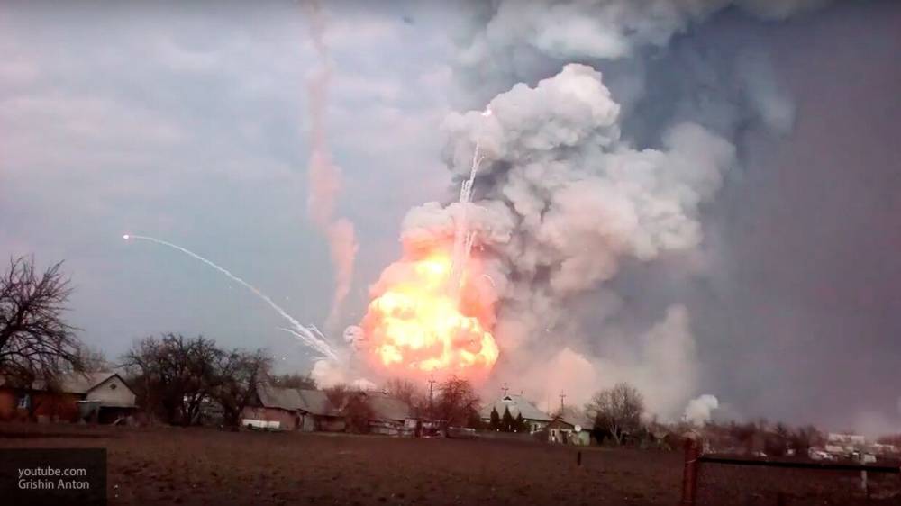 Давид Арахамия - Депутат Рады опроверг причастность России ко взрывам и пожару на складе в Балаклее - nation-news.ru - Россия - Харьковская обл.