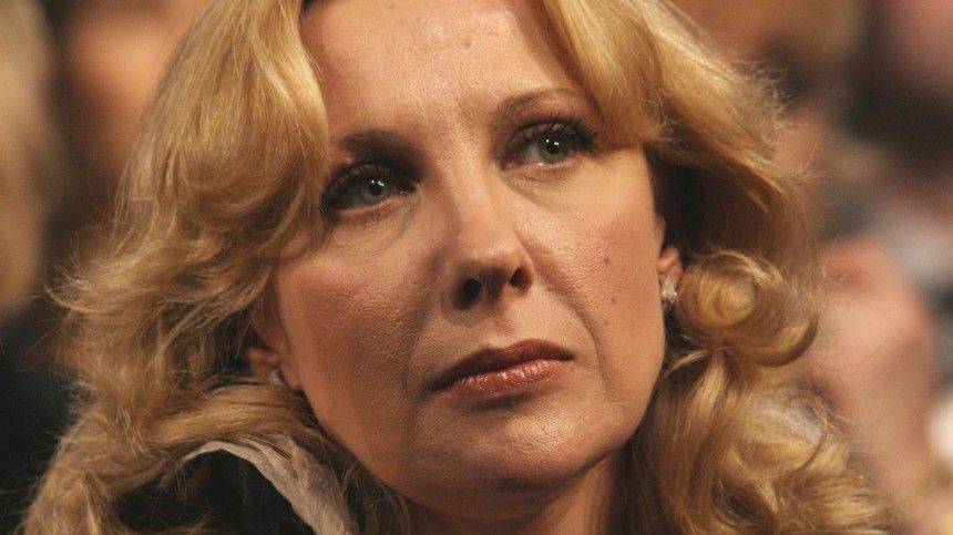 Александр Васильев - Елена Яковлева - «Какая сексуальная!»: Фото полуголой Елены Яковлевой взбудоражило соцсети - 5-tv.ru