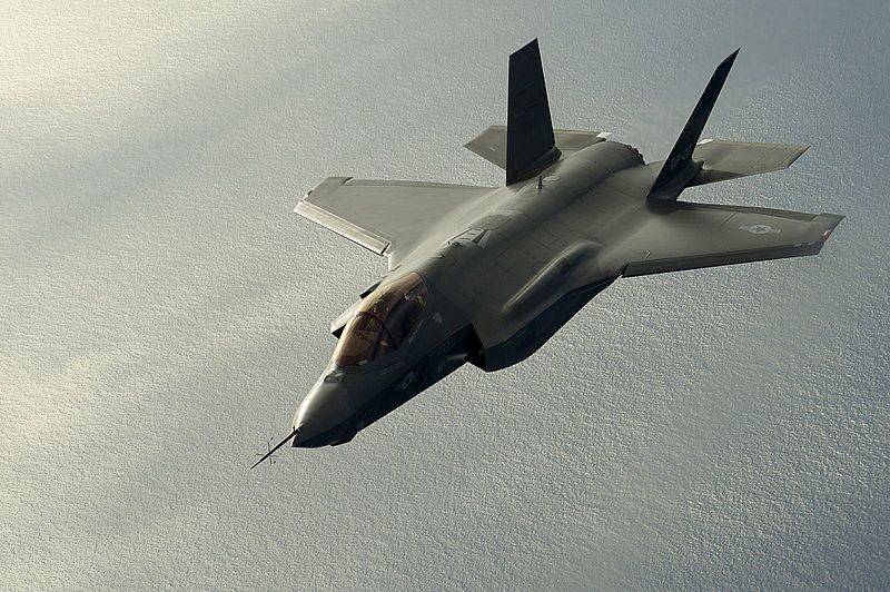 Defense News рассказал, чем может закончиться долгий полет F-35C на высокой скорости - politexpert.net - США