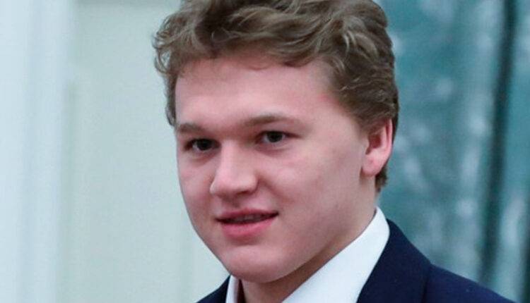 Александр Овечкин - Кирилл Капризов - Капризову на день рождения подарили овцу, ранее аналогичный дар преподносили Овечкину - newtvnews.ru - Россия - Вашингтон