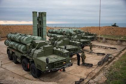 Россия вернулась в пятерку стран с наибольшими военными расходами - lenta.ru - Россия - Китай - США - Индия - Саудовская Аравия - Стокгольм