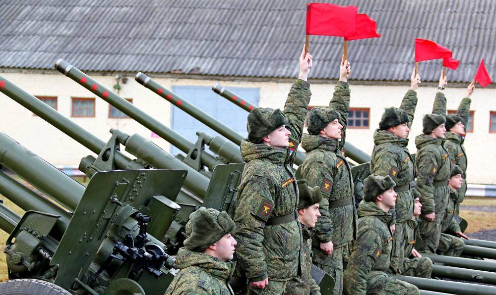 Россия вошла в пятерку стран с наиболее крупными затратами на оборону - vm.ru - Россия - США - Вашингтон - Стокгольм
