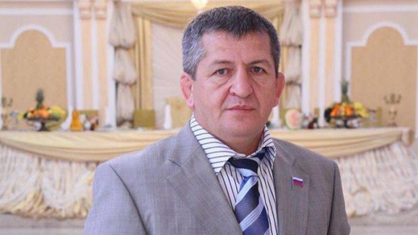 Хабиб Нурмагомедов - Абдулманап Нурмагомедов - Олег Тактаров - Рамазан Рабаданов - «Все в порядке будет»: Тактаров рассказал о состоянии отца Хабиба Нурмагомедова - 5-tv.ru - Махачкала
