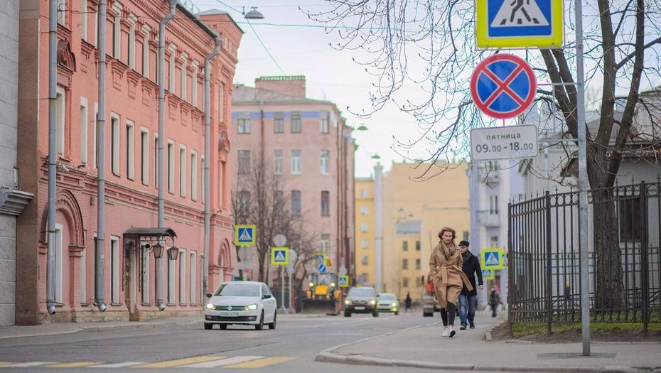 Понедельник Петербург начал в лидерах по индексу самоизоляции - dp.ru - Москва - Россия - Санкт-Петербург - Новосибирск - Ростов-На-Дону