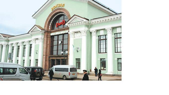 На железнодорожном вокзале Выборга оценили работу торговых точек - piter.tv - р-н Выборгский