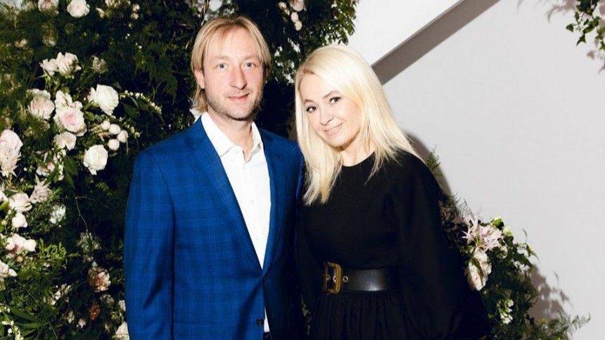 Дмитрий Билан - Яна Рудковская - Евгений Плющенко - «Король и королева»: Рудковская и Плющенко устроили романтичные танцы — видео - 5-tv.ru