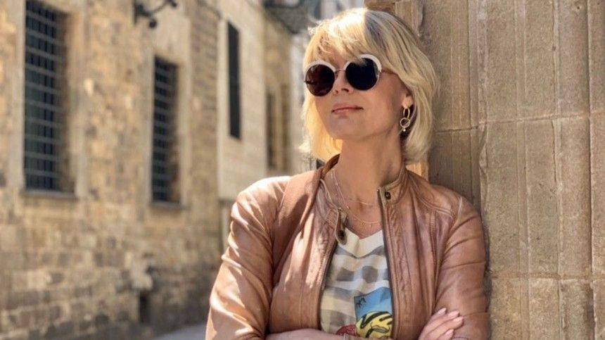 Юлия Меньшова - «Непохожая на сына радость и надежда»: Юлия Меньшова рассказала о дочери - 5-tv.ru