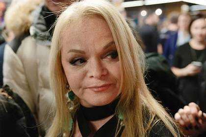Лариса Долина - Лариса Долина рассказала о закомплексованности русских - lenta.ru - Москва - Россия - США