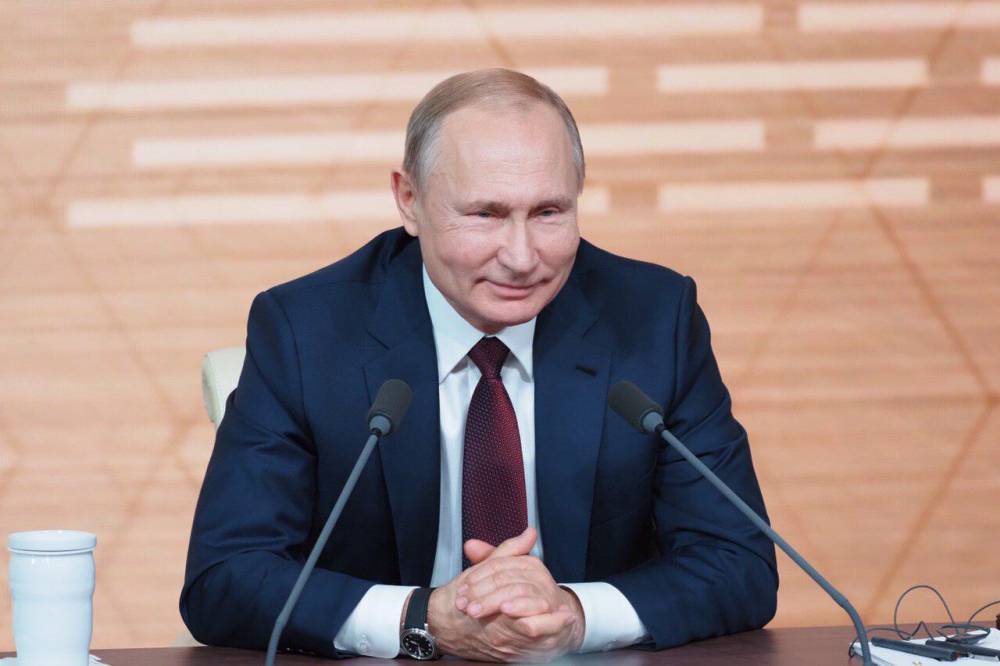 Владимир Путин - Михаил Мишустин - Путин поручил выделить 200 миллиардов рублей на поддержку граждан и компаний - vm.ru - Россия
