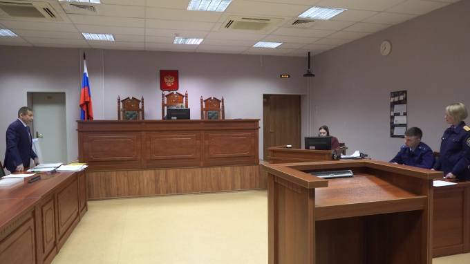 Депутата Караваева выпустили из СИЗО. Впрочем, главный суд еще впереди: репортаж Piter.TV - piter.tv