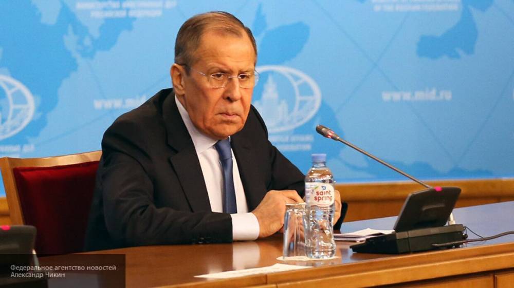 Сергей Лавров - Юрий Швыткин - Европа не может попросить помощи у России, опасаясь санкций США - nation-news.ru - Россия - США