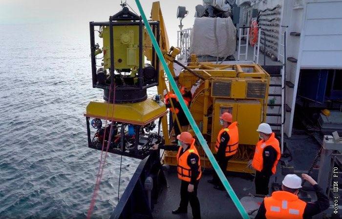 В Черном море нашли теплоход "Армения", где людей погибло больше, чем на "Титанике" - interfax.ru - Москва - Россия - Армения