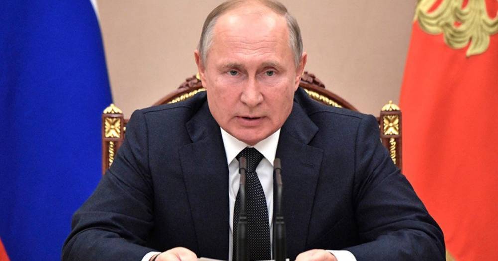 Владимир Путин - Михаил Мишустин - Путин поручил снизить первый взнос по ипотеке для семей с детьми - ren.tv - Россия - Ивановская обл.