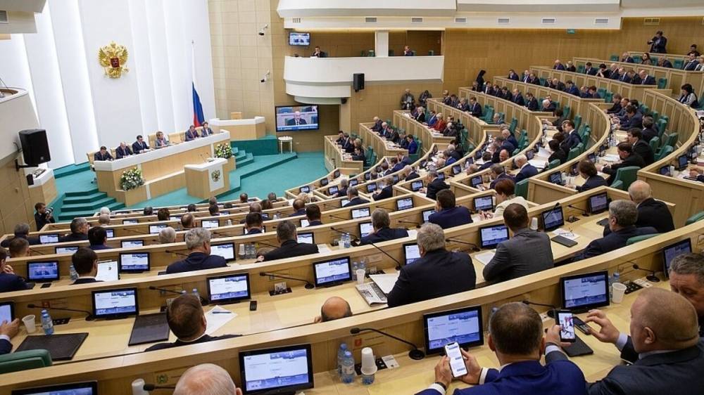 Валентин Матвиенко - Матвиенко объяснила, почему заседания Совфеда нельзя проводить онлайн - riafan.ru - Москва
