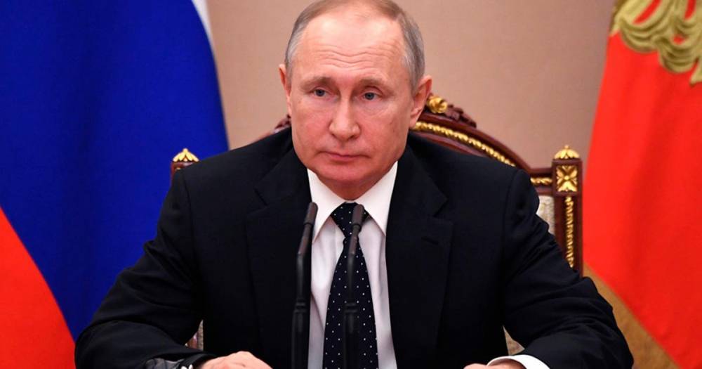 Владимир Путин - Евгений Зиничев - Путин поддержал идею усилить наказания за поджоги после вырубки леса - ren.tv - Россия