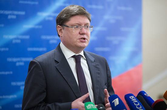 Андрей Исаев - Исаев сообщил о подготовке поправок по сохранению пособия по безработице на время кризиса - pnp.ru - Россия