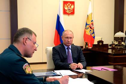 Владимир Путин - Путин предложил чиновникам покататься по колдобинам - lenta.ru - Россия - Амурская обл.