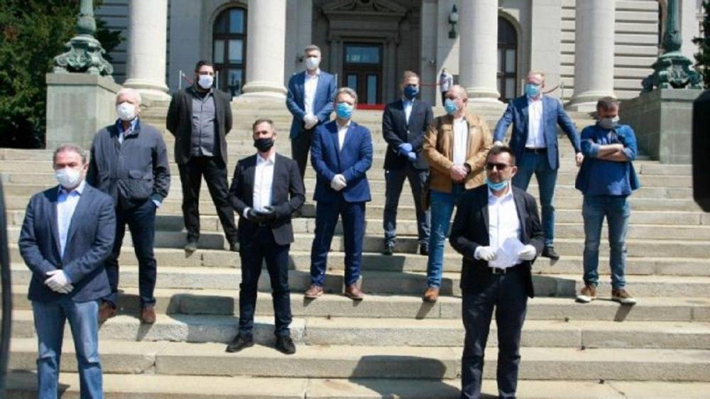 Сербская оппозиция объявила о «государственном перевороте» - politnavigator.net - Сербия - Белград