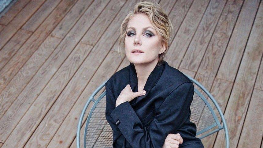 Рената Литвинова - «Нежность»: Литвинова показала, с кем проводит время в самоизоляции - 5-tv.ru