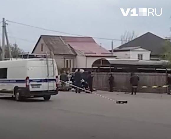 СМИ: в Волгограде в результате взрыва в автомобиле погиб один человек - znak.com - Волгоград