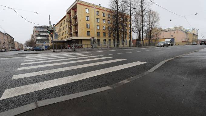 В Петербурге завершился ремонт Днепропетровской улицы - piter.tv - Санкт-Петербург